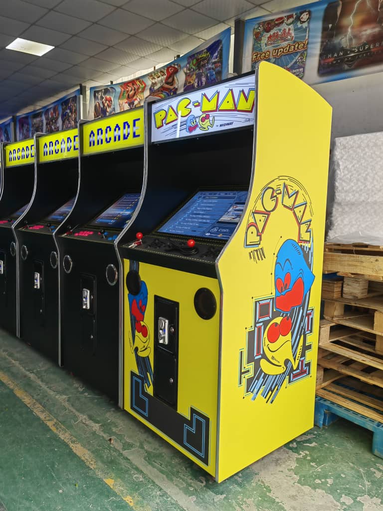Pac-Man Arcade Machine - Collector's Edition